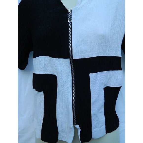 Ilyza New York Top/Blouse Women's Size M Black & White Full Zip Front Tie Back - Picture 4 of 11